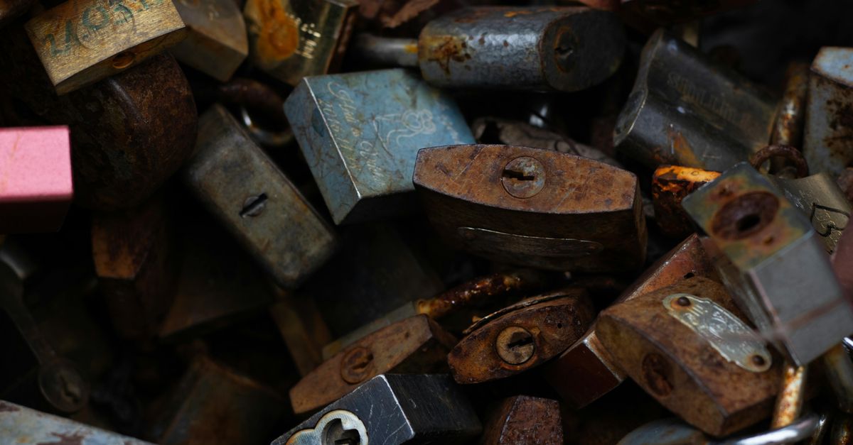 locksmith shop keys — Newark NJ Locksmith
